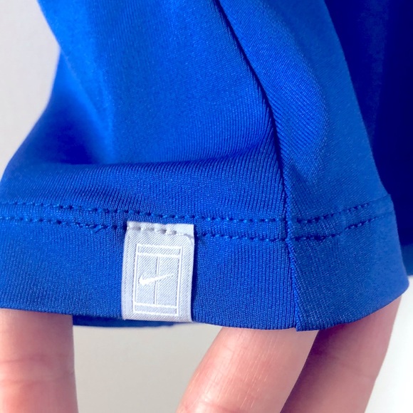 DONATED - Nike Tank Top with built in bra - Picture 5 of 7